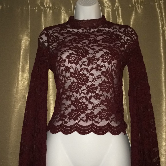 Crocheted lace long sleeve sheer top - Picture 2 of 8